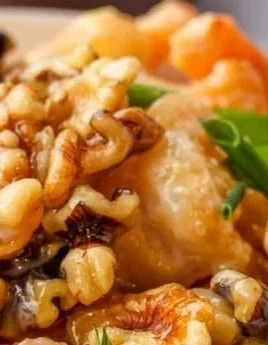 Delicious Honey Walnut Shrimp served with walnuts and honey glaze