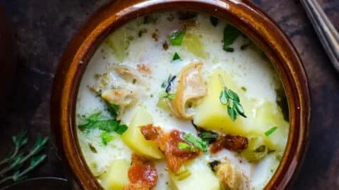 Authentic New England Clam Chowder