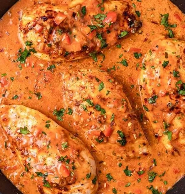 Creamy Peri Peri Chicken Skillet
